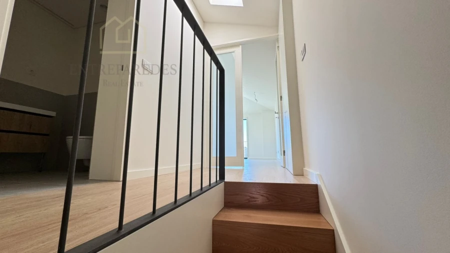 Apartamento T2 para Venda em Cedofeita, Santo Ildefonso, Sé, Miragaia, São Nicolau e Vitória Foto 33