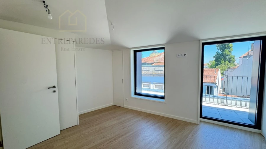 Apartamento T2 para Venda em Cedofeita, Santo Ildefonso, Sé, Miragaia, São Nicolau e Vitória Foto 41