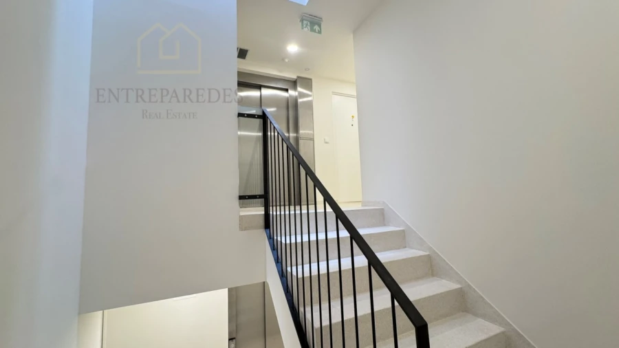 Apartamento T2 para Venda em Cedofeita, Santo Ildefonso, Sé, Miragaia, São Nicolau e Vitória Foto 54