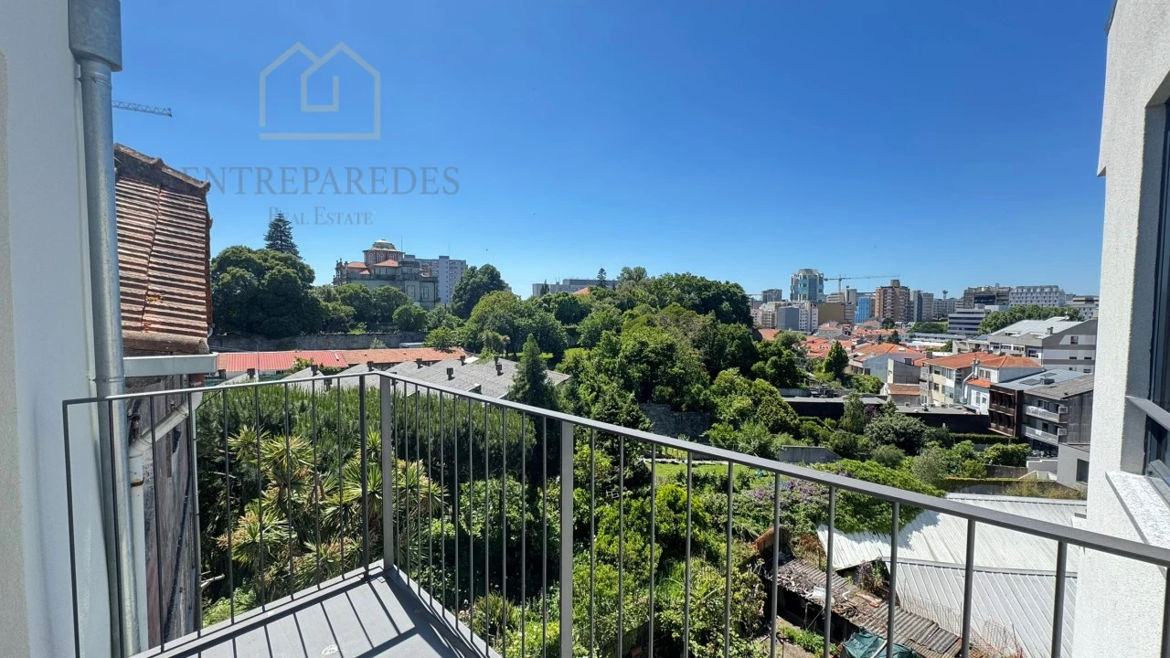 Apartamento T2 para Venda em Cedofeita, Santo Ildefonso, Sé, Miragaia, São Nicolau e Vitória Foto 27