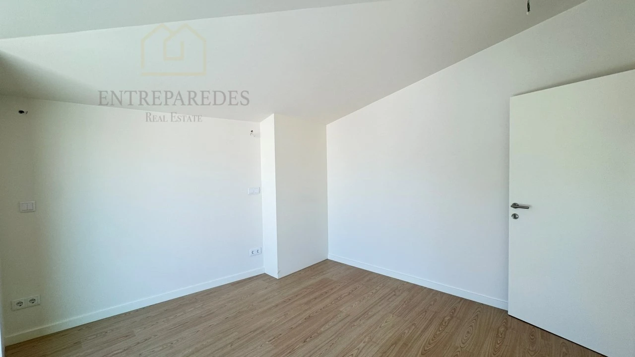 Apartamento T2 para Venda em Cedofeita, Santo Ildefonso, Sé, Miragaia, São Nicolau e Vitória Foto 34