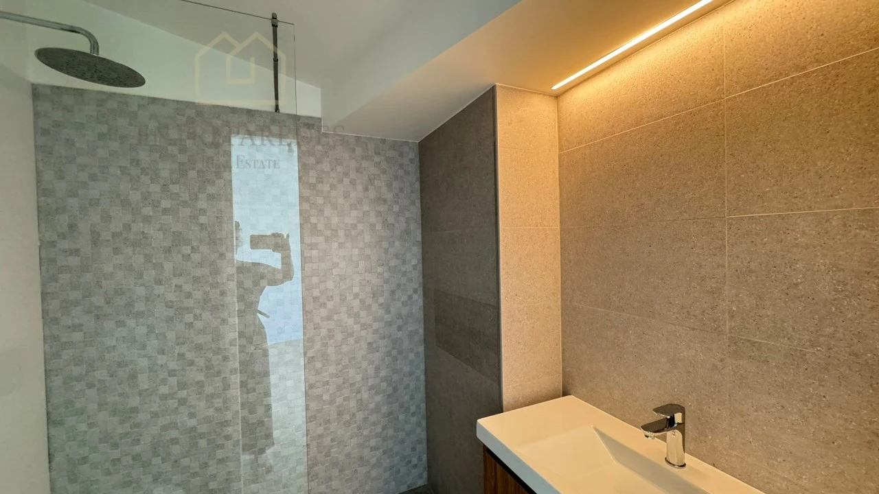 Apartamento T2 para Venda em Cedofeita, Santo Ildefonso, Sé, Miragaia, São Nicolau e Vitória Foto 35