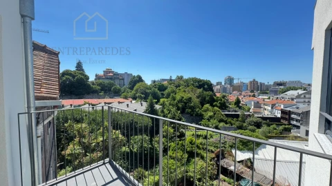 Apartamento T2 para Venda em Cedofeita, Santo Ildefonso, Sé, Miragaia, São Nicolau e Vitória