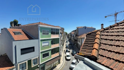 Apartamento T2 para Venda em Cedofeita, Santo Ildefonso, Sé, Miragaia, São Nicolau e Vitória