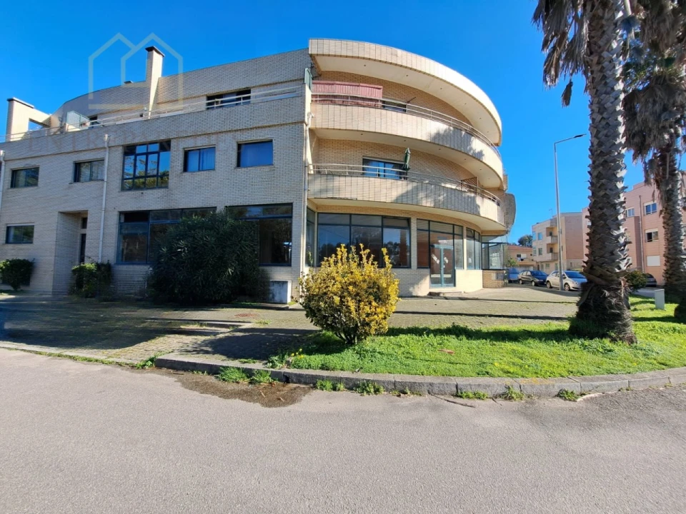 Loja para Venda em Madalena Foto 1