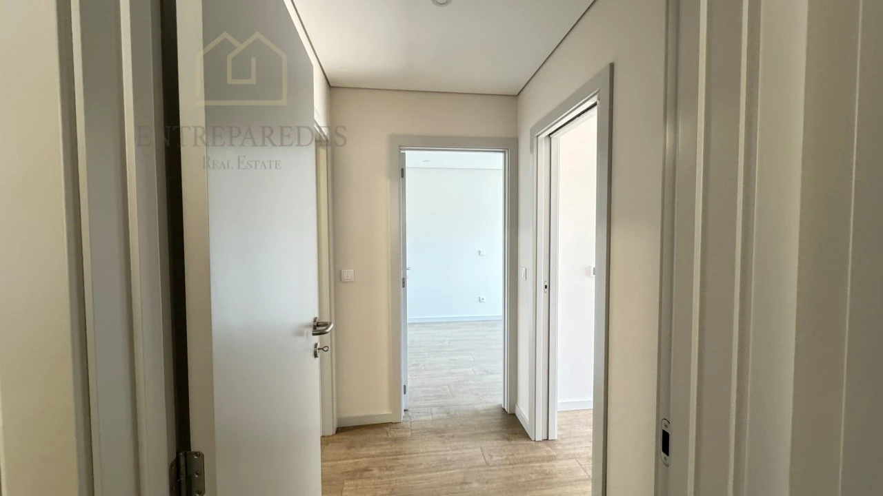 Apartamento T3 para Venda em Ramalde Foto 13