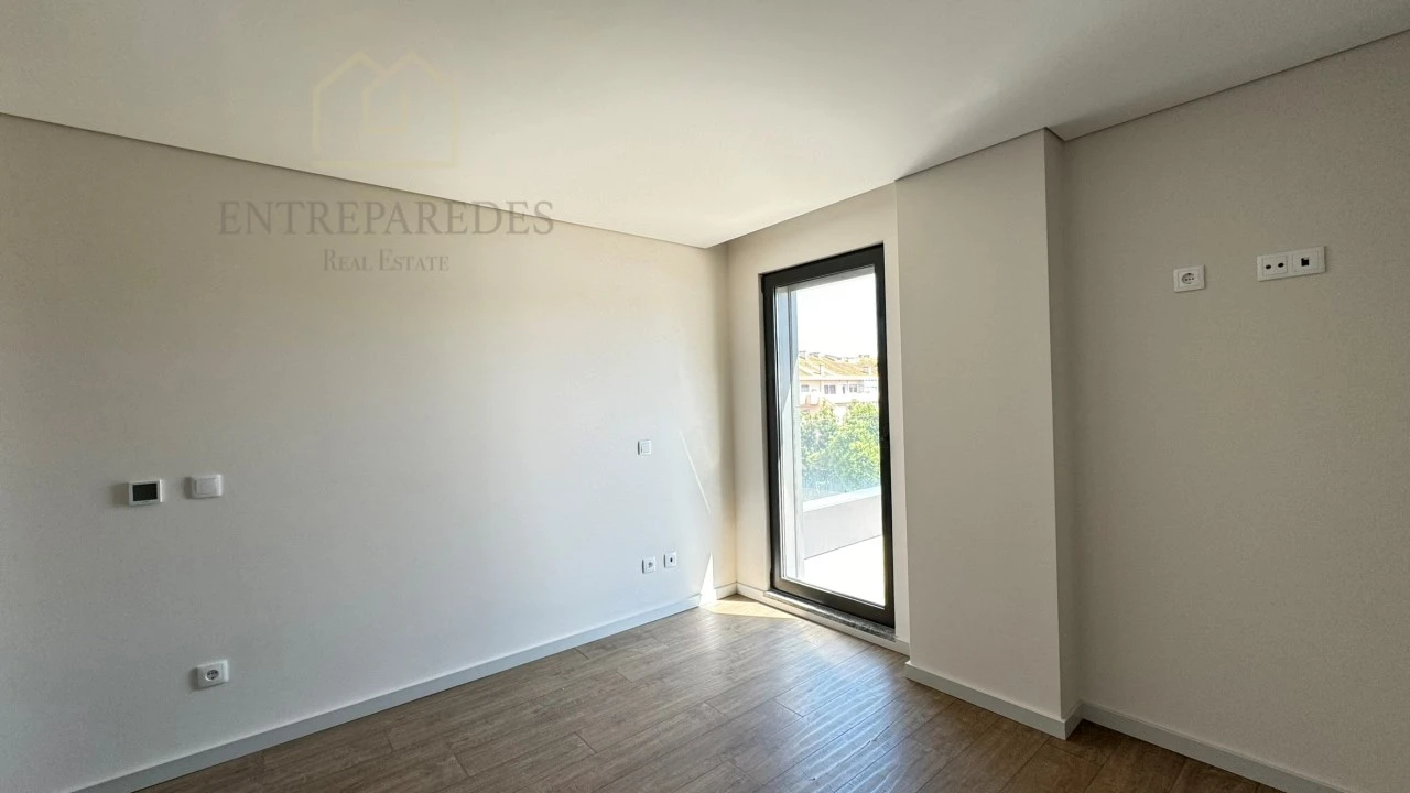 Apartamento T3 para Venda em Ramalde Foto 15