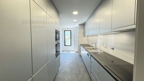 Apartamento T3 para Venda em Ramalde