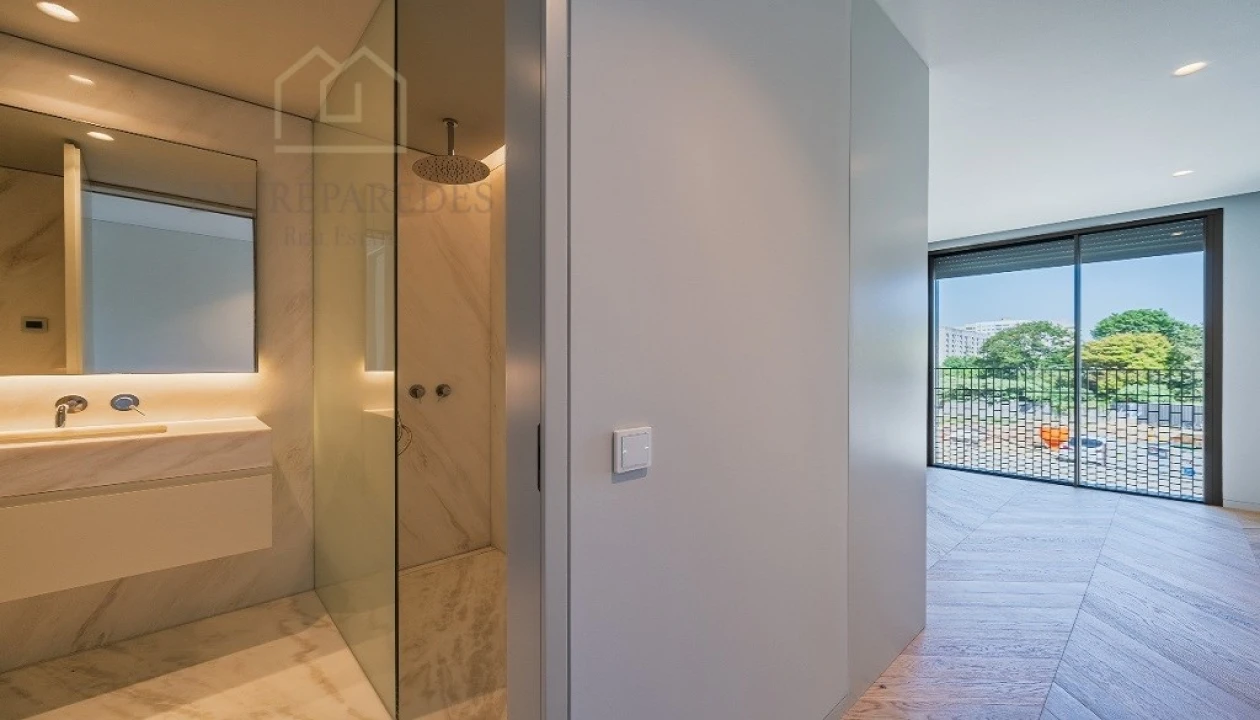 Apartamento T3 para Venda em Aldoar, Foz do Douro e Nevogilde Foto 11