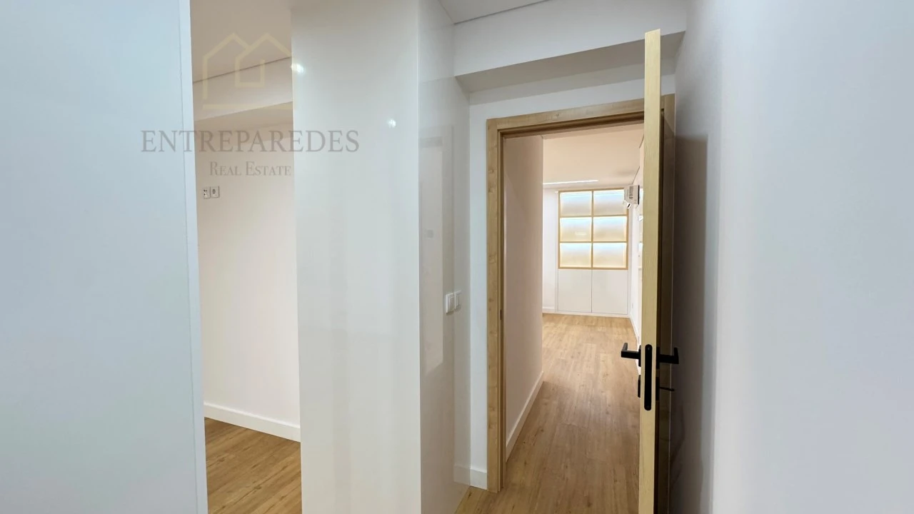 Apartamento T1 para Venda em Cedofeita, Santo Ildefonso, Sé, Miragaia, São Nicolau e Vitória Foto 19
