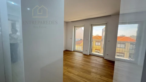 Apartamento T1 para Venda em Cedofeita, Santo Ildefonso, Sé, Miragaia, São Nicolau e Vitória