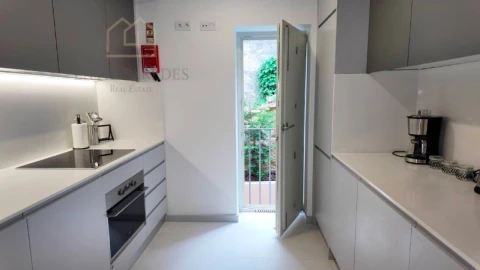 Apartamento T2 para Venda em Cedofeita, Santo Ildefonso, Sé, Miragaia, São Nicolau e Vitória