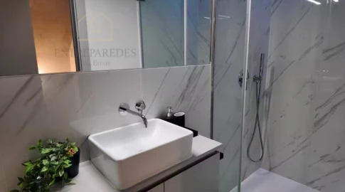 Apartamento T2 para Venda em Cedofeita, Santo Ildefonso, Sé, Miragaia, São Nicolau e Vitória