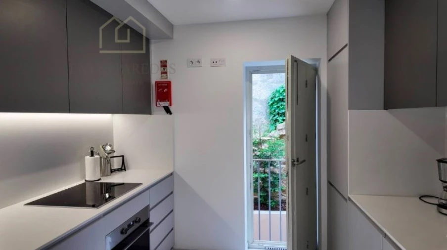 Apartamento T2 para Venda em Cedofeita, Santo Ildefonso, Sé, Miragaia, São Nicolau e Vitória Foto 18