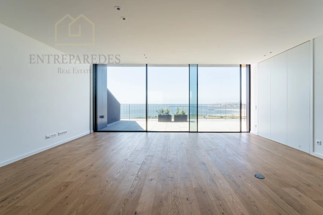 Apartamento T4 para Venda em Canidelo Foto 6