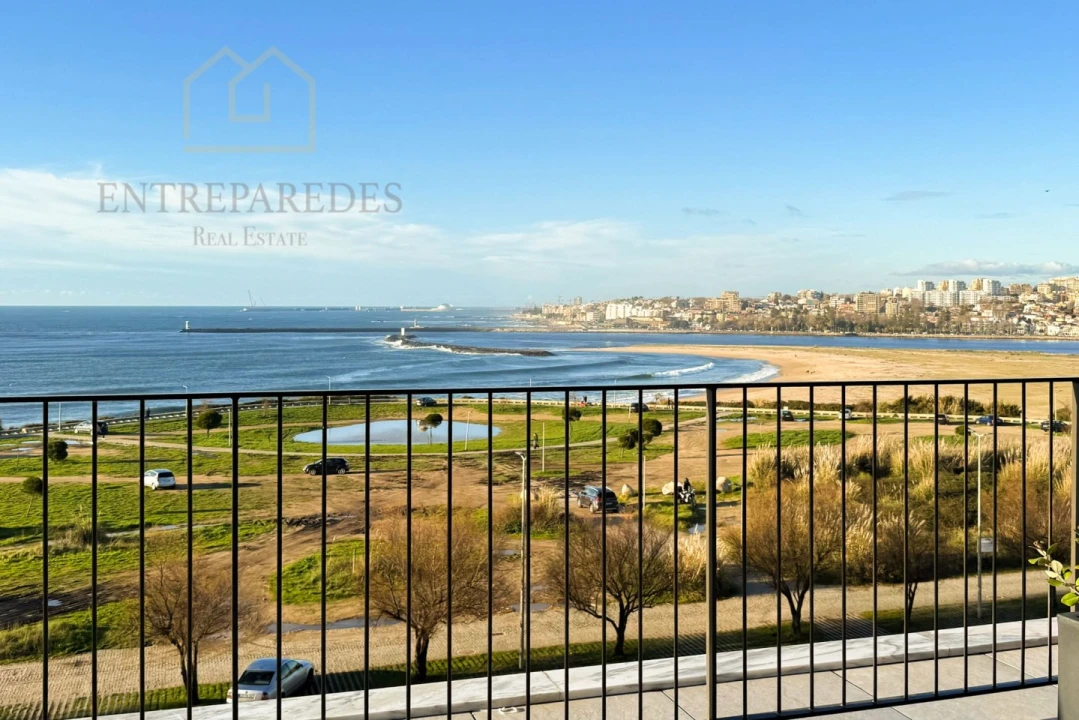 Apartamento T4 para Venda em Canidelo Foto 7