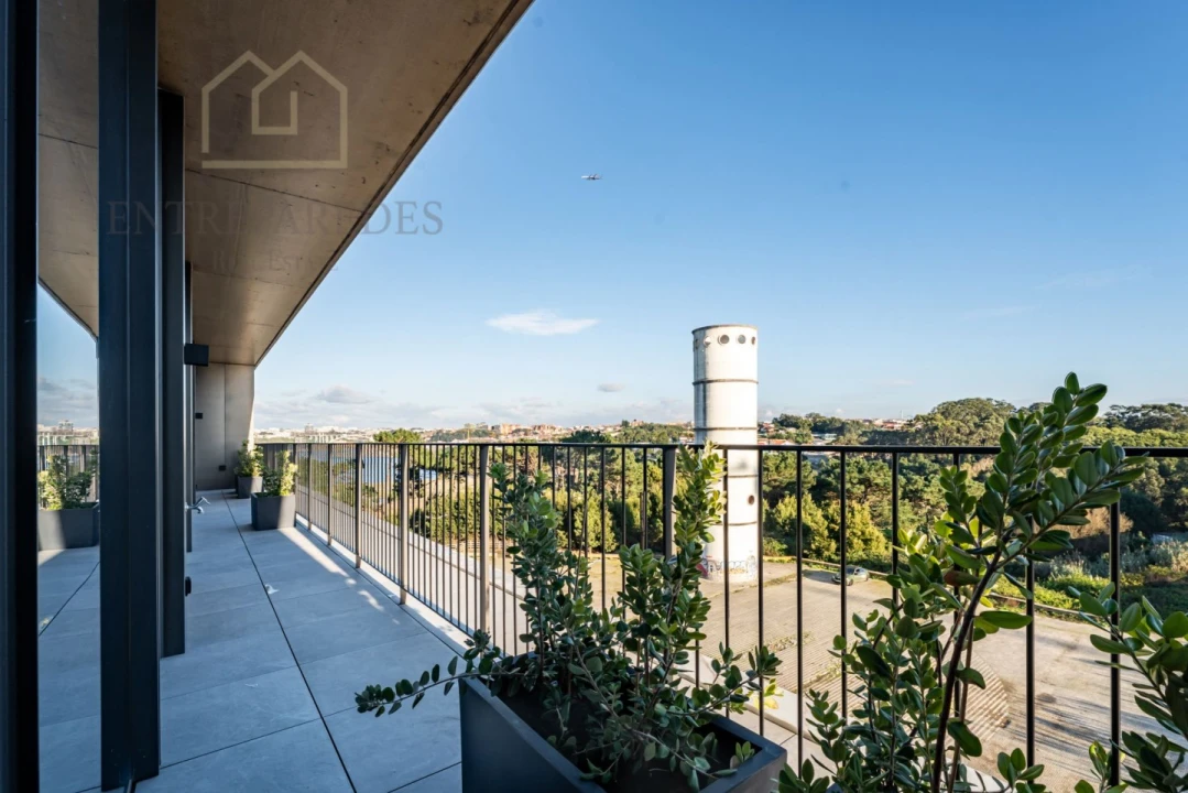 Apartamento T4 para Venda em Canidelo Foto 30