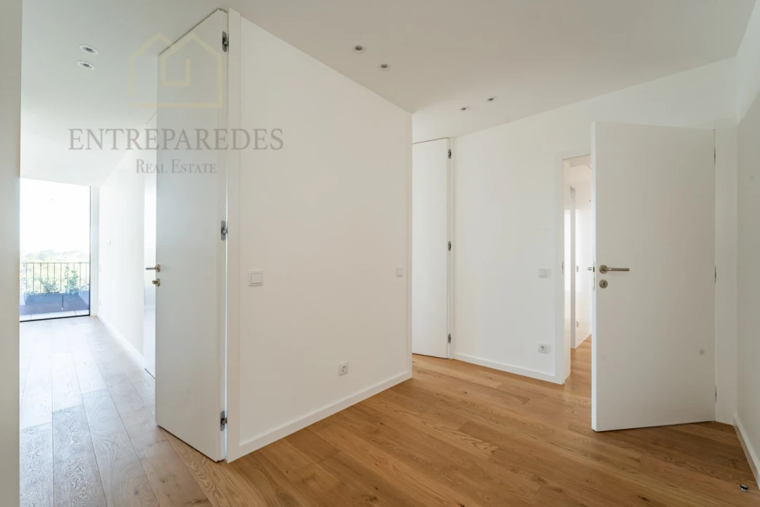 Apartamento T4 para Venda em Canidelo Foto 50