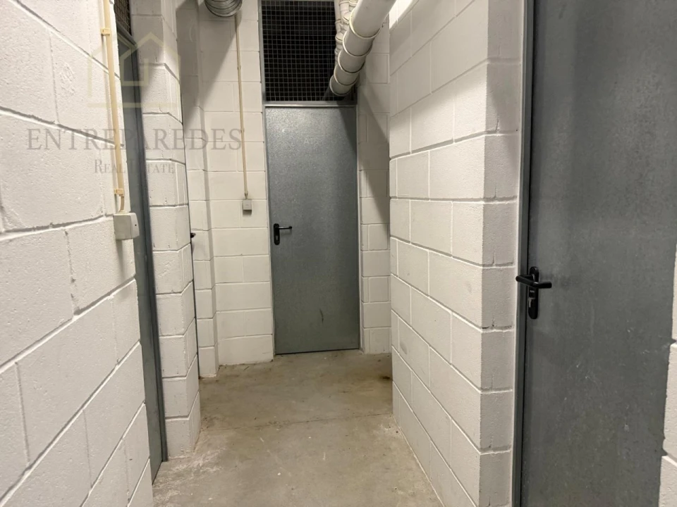 Apartamento T6 para Venda em Paranhos Foto 39