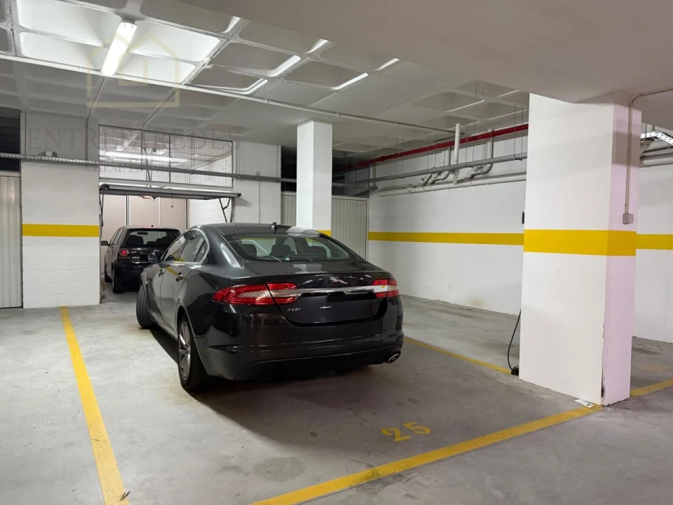 Apartamento T6 para Venda em Paranhos Foto 41