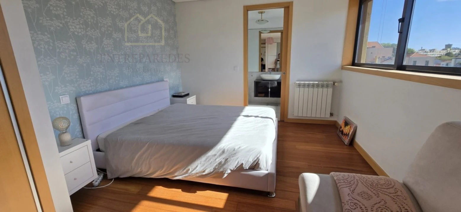 Apartamento T6 para Venda em Paranhos Foto 27