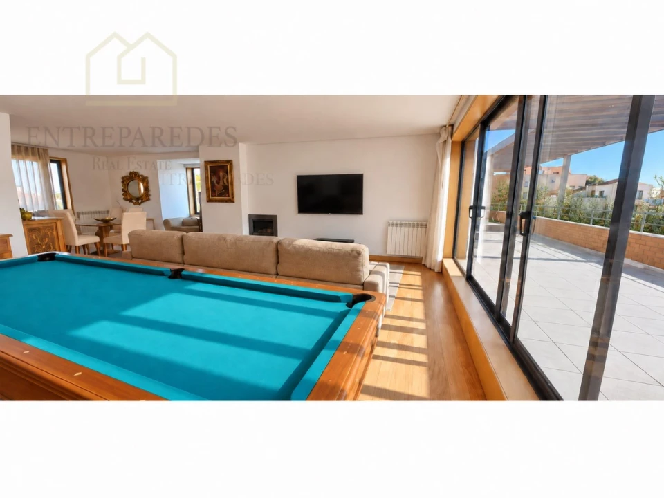 Apartamento T6 para Venda em Paranhos Foto 8