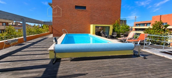 Apartamento T6 para Venda em Paranhos