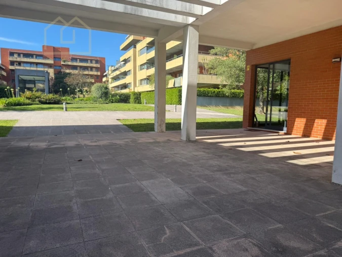 Apartamento T6 para Venda em Paranhos Foto 43