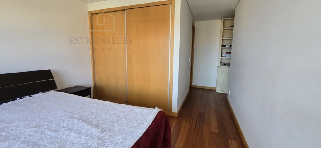 Apartamento T6 para Venda em Paranhos Foto 34