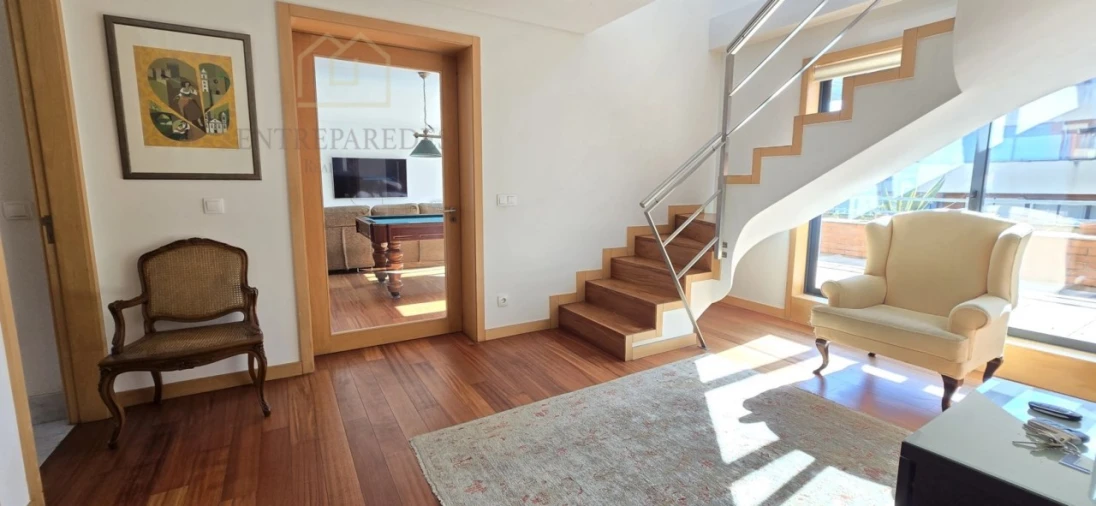 Apartamento T6 para Venda em Paranhos Foto 3