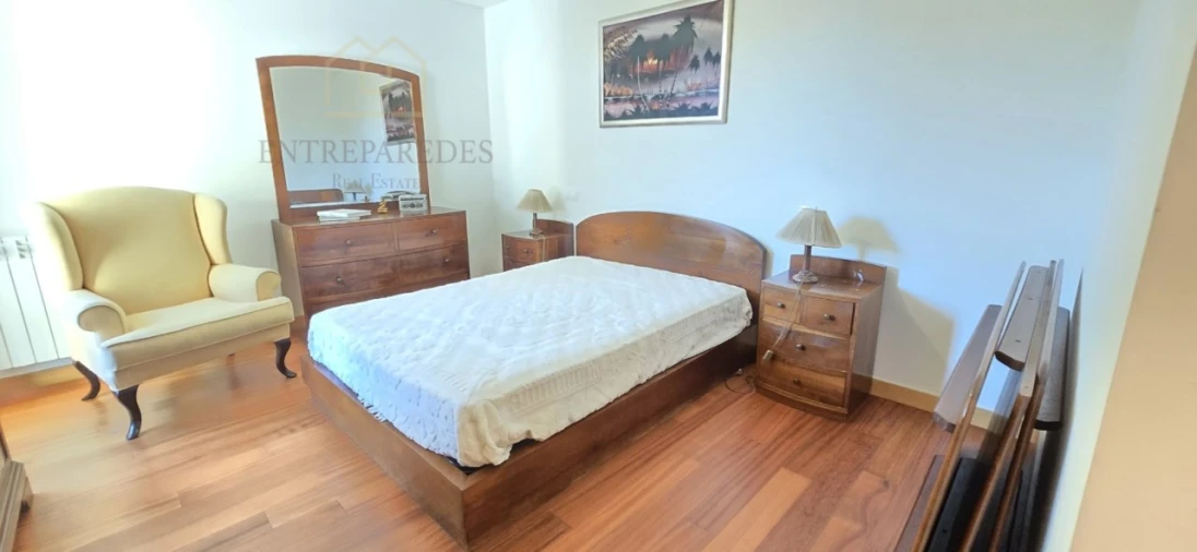 Apartamento T6 para Venda em Paranhos Foto 19