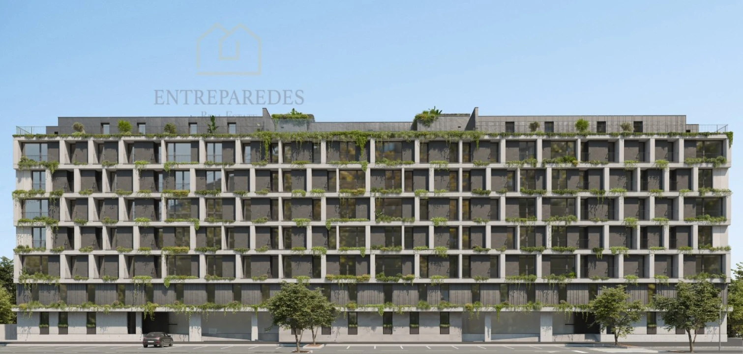 Apartamento T5 para Venda em Ramalde Foto 10