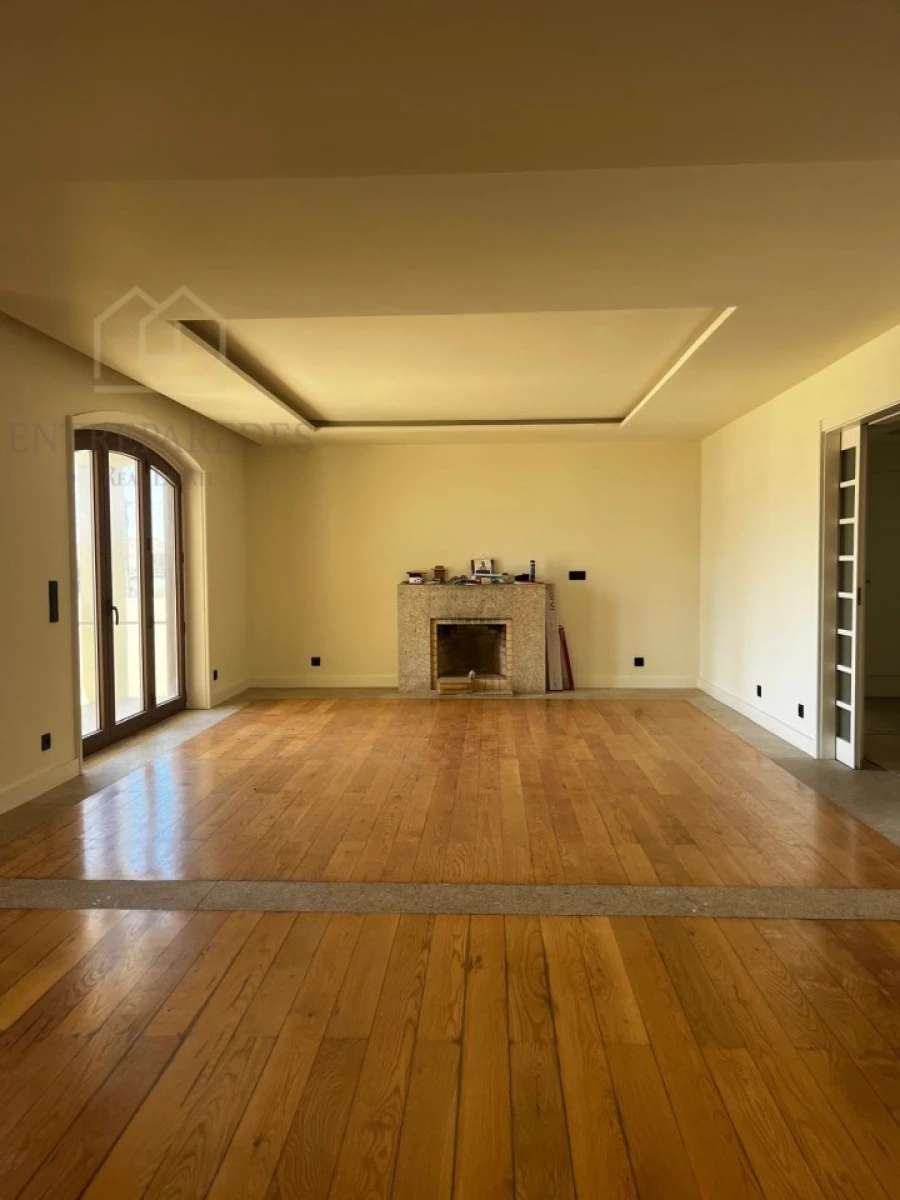 Moradia T5 para Venda em Gulpilhares e Valadares Foto 4