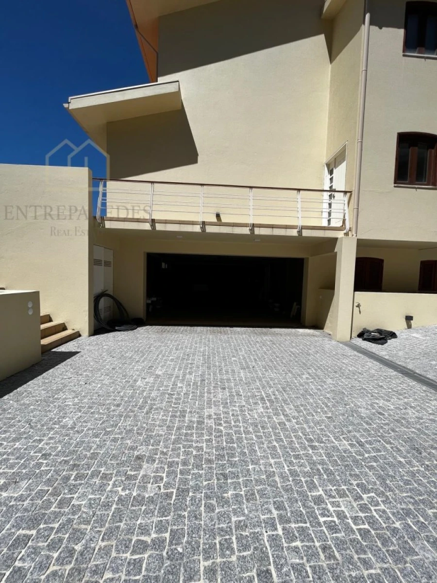 Moradia T5 para Venda em Gulpilhares e Valadares Foto 11