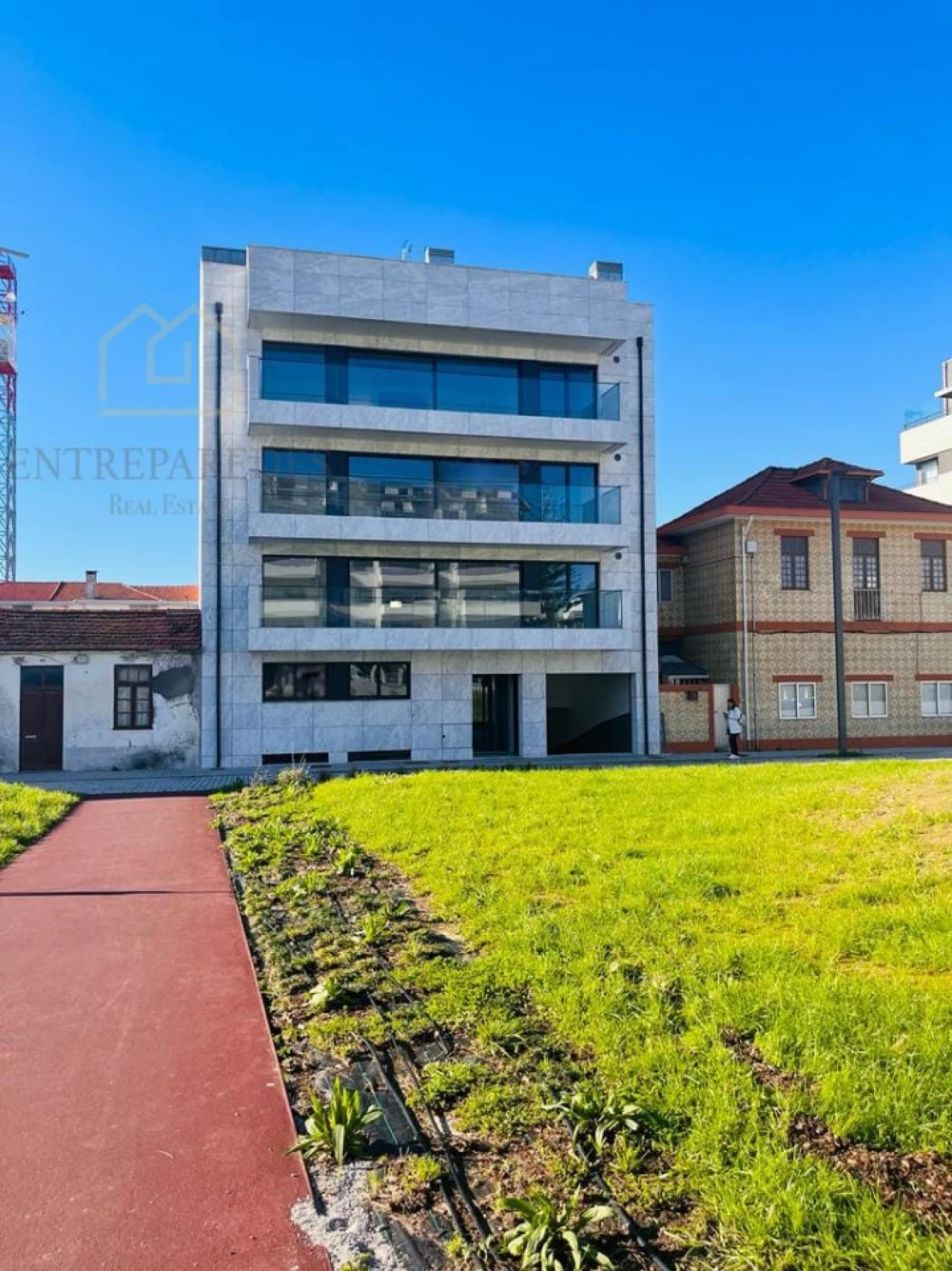 Apartamento T3 para Venda em Espinho Foto 21