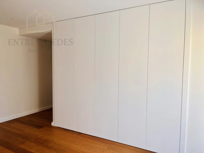 Apartamento T3 para Venda em Espinho Foto 9