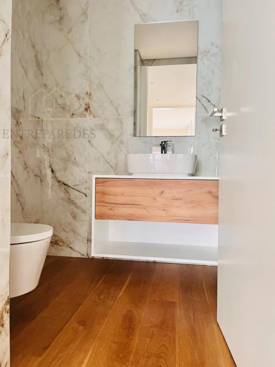 Apartamento T3 para Venda em Espinho Foto 15