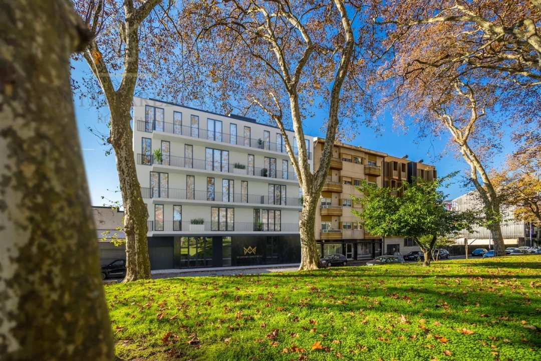 Apartamento T2 para Venda em Campanhã Foto 48