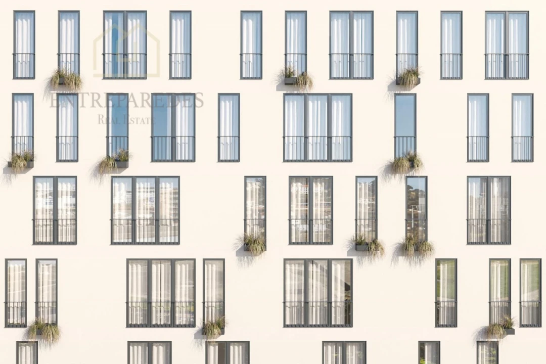 Apartamento T2 para Venda em Campanhã Foto 3