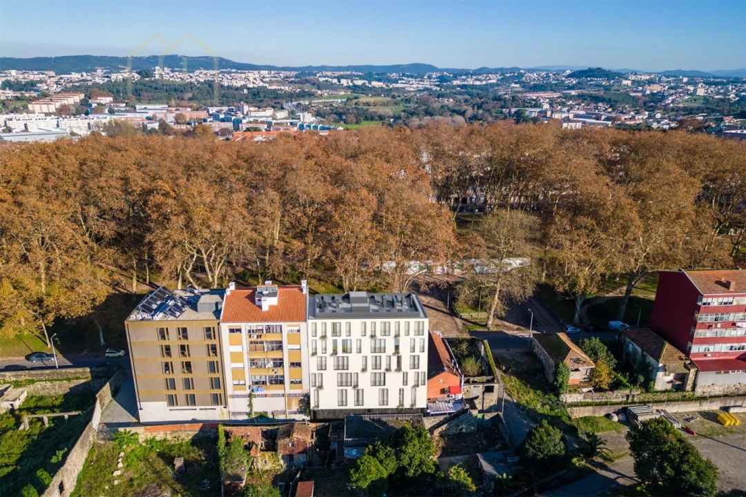 Apartamento T2 para Venda em Campanhã Foto 14