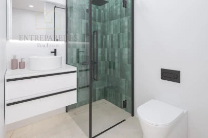 Apartamento T2 para Venda em Campanhã