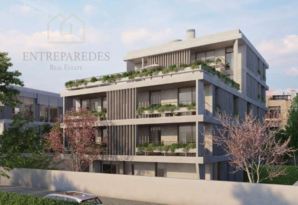 Apartamento T3 para Venda em Lordelo do Ouro e Massarelos Foto 2