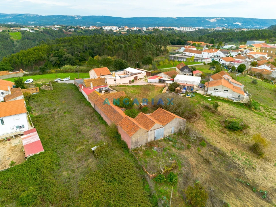 Moradia T2 para Venda em Turquel Foto 9