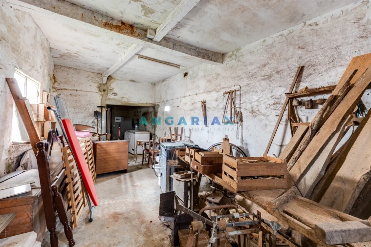 Moradia T2 para Venda em Turquel Foto 39