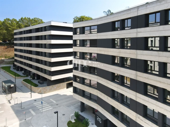 Apartamento T1 para Arrendamento em Candoso Santiago e Mascotelos Foto 3