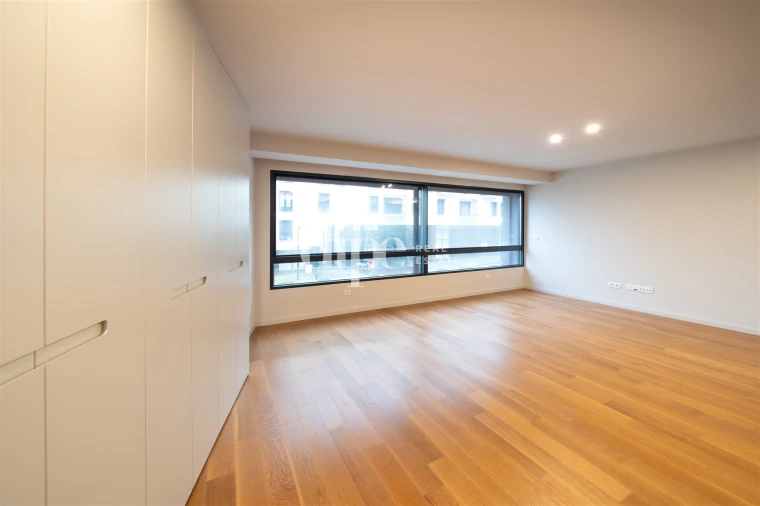 Apartamento T1 para Venda em Candoso Santiago e Mascotelos Foto 10