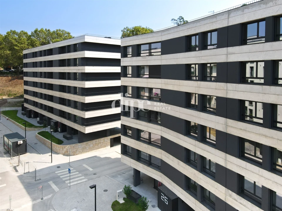 Apartamento T1 para Venda em Candoso Santiago e Mascotelos Foto 17