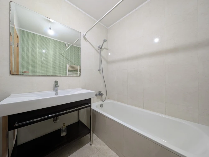 Apartamento T1 para Arrendamento em Aradas Foto 12