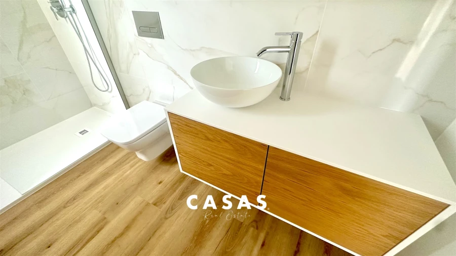 Apartamento T3 para Venda em Estreito de Camara de Lobos Foto 10