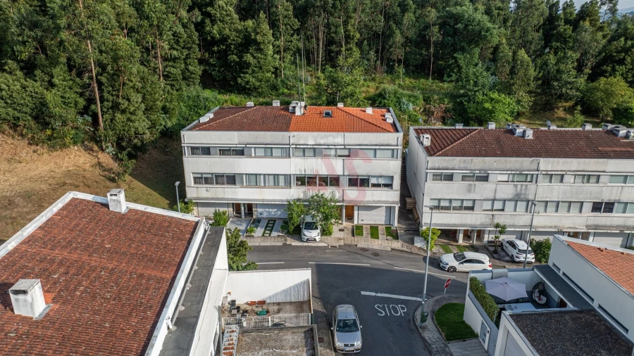 Moradia T3 para Venda em Fermentões Foto 24